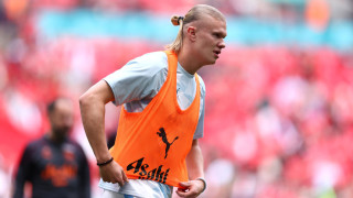 Нападателят на Манчестър Сити Ерлинг Холанд се зарадва с