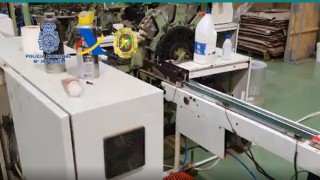 Организирана престъпна група занимавала се с незаконно производство на цигари