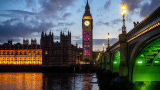 Великобритания ще отпусне на Украйна 2 26 млрд паунда 2 94 млрд