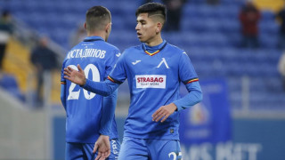 Един 16 годишен талант на Левски чака своя шанс в състава