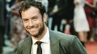 Какво е знаел Джуд Лоу за пандемията преди нас