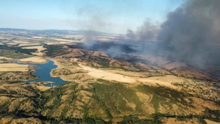 Нови два пожара избухнаха в късните часове на 7 август