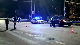 Дете почина, блъснато от кола в София