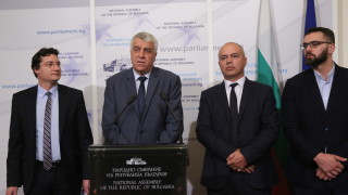 БСП предлага със закон да се забрани концесията на летище "София"