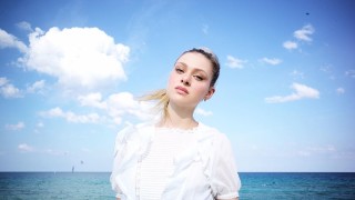 Светската новина от уикенда във Великобритания се оказа годежът на