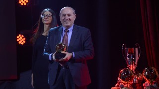 Друг от вицепрезидентите на БФС Михаил Касабов също увери