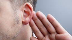 Пациенти с COVID-19 инфекция са диагностицирани с внезапна загуба на слух