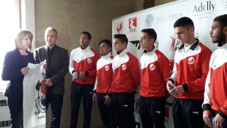 Кметът на София Йорданка Фандъкова се срещна с момчетата от