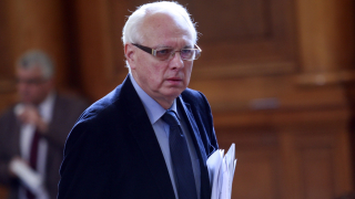 Като науместна определи акедония точно в утрешния ден дипломатът и