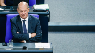 Бербок: Путин не иска да вдигне телефона на Шолц