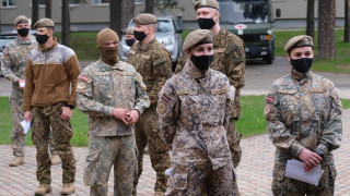 Националните въоръжени сили на Латвия в понеделник започват да оказват