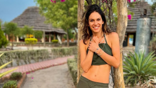 Аз съм с четири минути по голяма А аз пък съм се родила