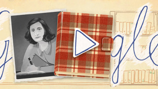 На 12 юни 1942 г Ане Франк получава дневник като