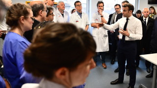 Президентът на Франция Еманюел Макрон нарече ситуацията с коронавируса криза