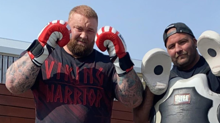 Защо 206-килограмовият Хафтор Бьорнсон отслабва