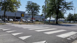 Блъснаха жена на пешеходна пътека в Смолян