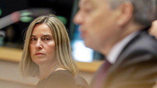 ЕС засилва подкрепата си за Куба, независимо, че САЩ увеличават санкциите