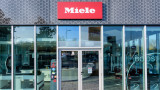 КЗК проверява българските търговци на електроуредите Miele заради установени нарушения