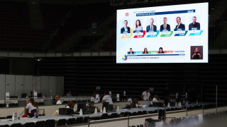 Има две секционни избирателни комисии които все още не са