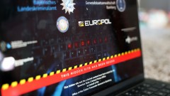 Европол иска да се бори с престъпността с изкуствен интелект, но има твърде много правни пречки