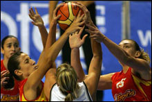 Чехия победи Литва със 75:67