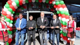 Министърът на младежта и спорта Красен Кралев участва в откриването