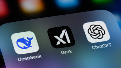 Мъск съди Apple и OpenAI за монопол върху AI и смартфоните