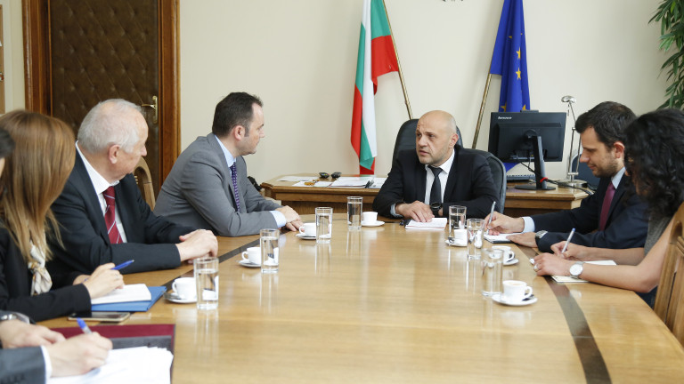 България помага на Македония за приемането й в ЕС