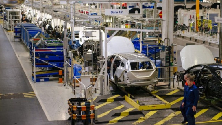 Volvo ще изгради завод за електромобили в Словакия за €1,2 милиарда