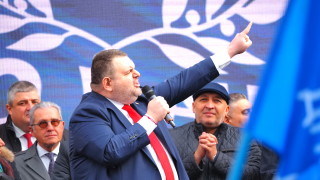 Председателят на парламентарната група на ДПС Ново начало Делян Пеевски и