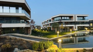 Инж Пламен Андреев е роден през 1958 г във Варна