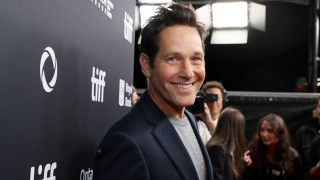 Познаваме го като Майк от Приятели освен това сме го