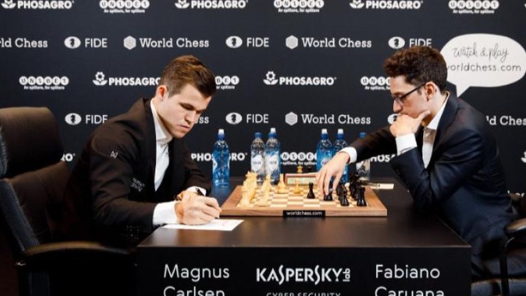 Десето равенство в мача за световната шахматна титла