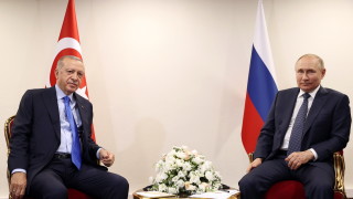 Путин и Ердоган обсъдиха износа на зърно