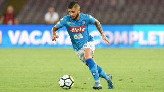 Една от звездите на Наполи Лоренцо Иниснье направи любопитни