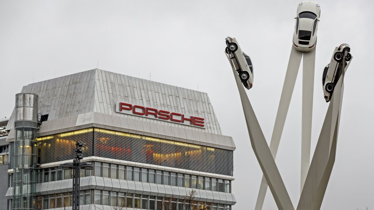 Германската полиция задържа мениджър на Порше, съобщава АФП, позовавайки се