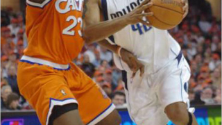 Само Леброн не стигна за преборване на Маверикс