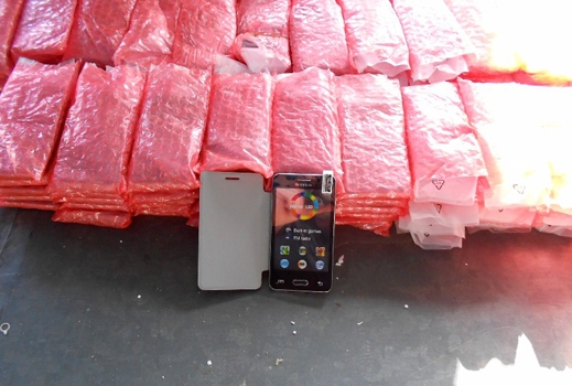 Спипаха 510 имитации на Samsung смартфони при Малко Търново