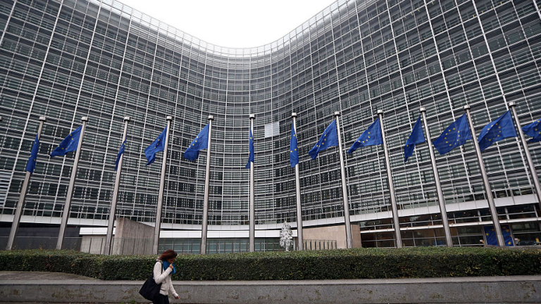 Брюксел ни плаши със съд  заради киберпрестъпленията 