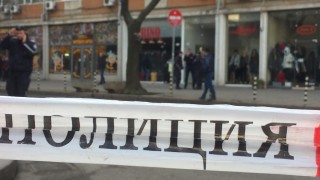 Задържаха 16-годишна, убила бебето си