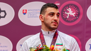 Олимпийският ни шампион Семен Новиков снощи спечели сребърен медал от европейското