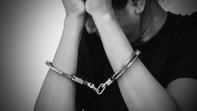 Оставиха в ареста 47-годишен, издирван в Испания за трафик на жени