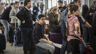 Пренасочват и анулират полети на Летище София Става въпрос както