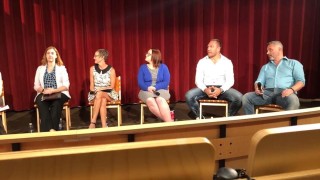 Официалният претендент за световната титла в тежка категория в професионалния