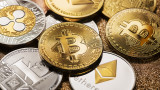 Bitcoin отново падна под $60 000