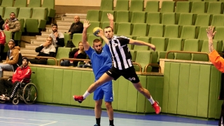 Локомотив (ГО) на крачка от сензация срещу шампионите в хандбалното първенство