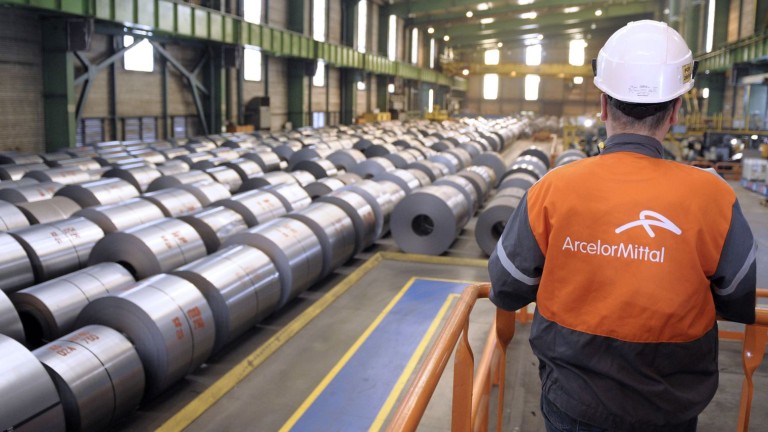Британски метален гигант купува най-големия завод за стомана в Румъния