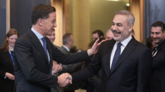 Турският външен министър и Марк Рюте дискутираха сигурността в Черно море