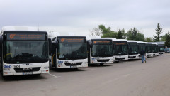 Допълнителни автобуси пътуват в София за днешната Черешова задушница