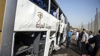 Египет ликвидира 12 екстремисти след бомбената атака край пирамидите